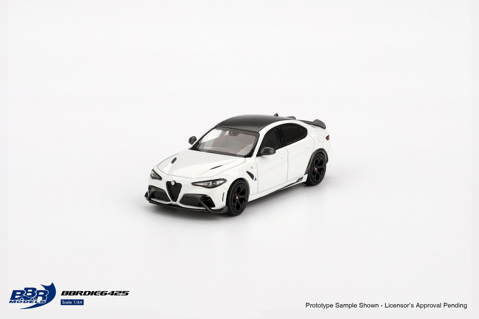1:64 Alfa Romeo Giulia GTA White