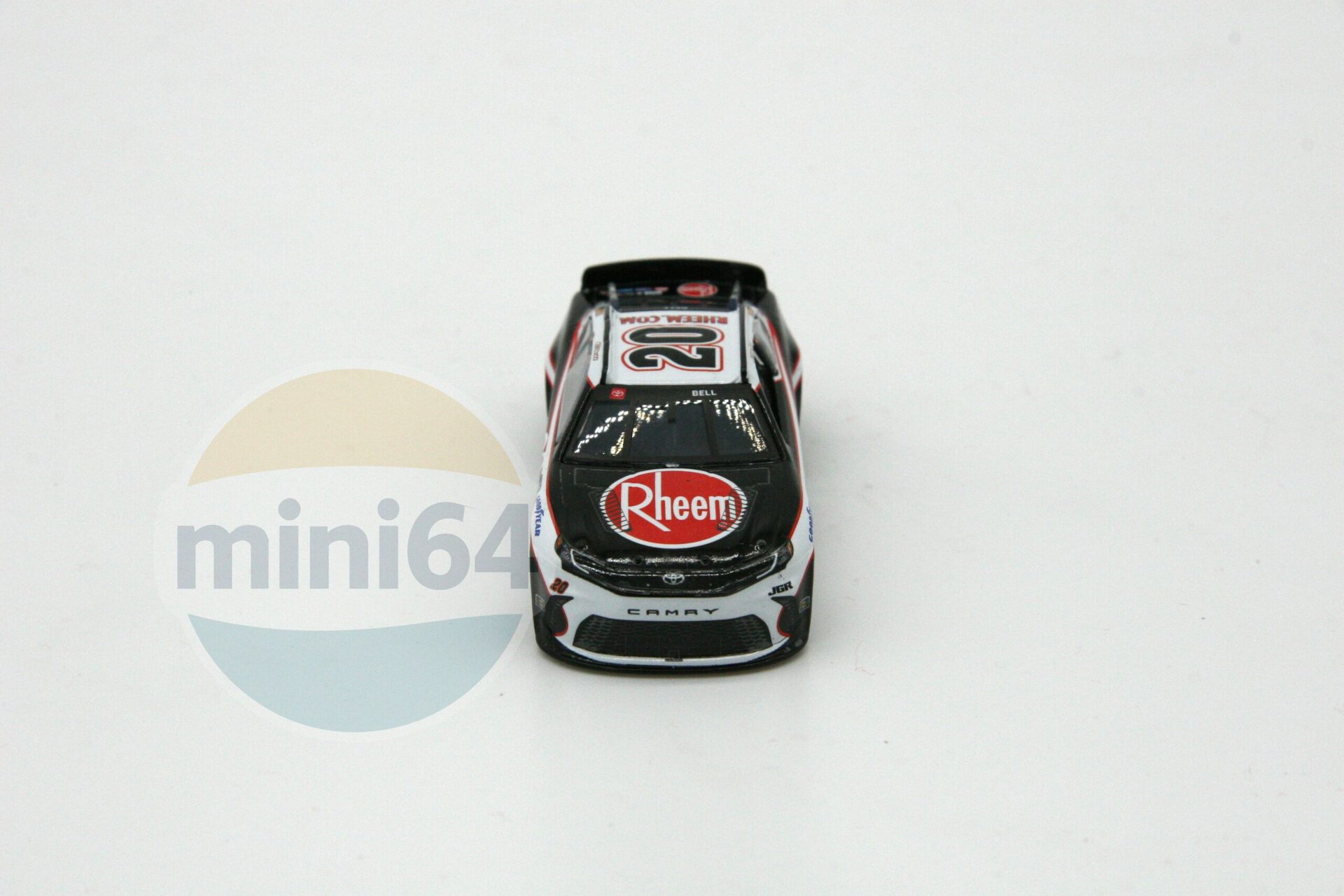 1:64 Christopher Bell 2025 Rheem - obrazek 5