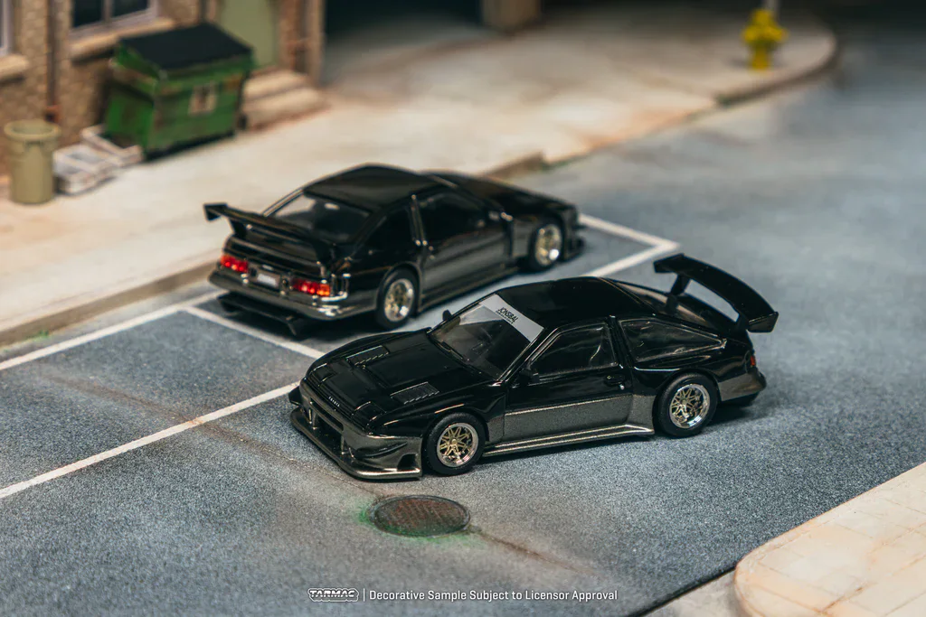 1:64 Toyota Sprinter Trueno AE86 Widebody Black/Grey - obrazek 2