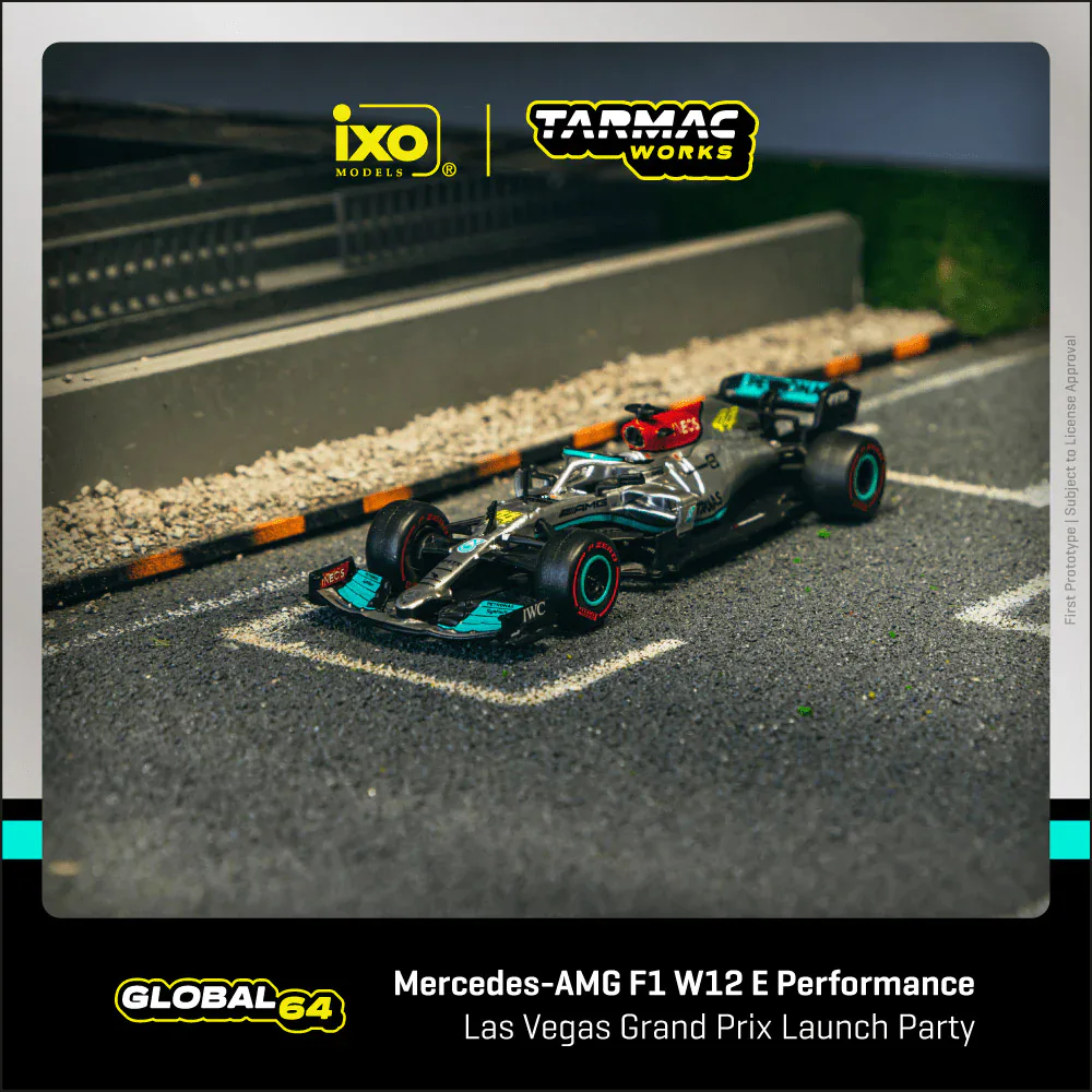 1:64 Mercedes-AMG F1 W12 E Performance Las Vegas GP Launch Party - obrazek 2