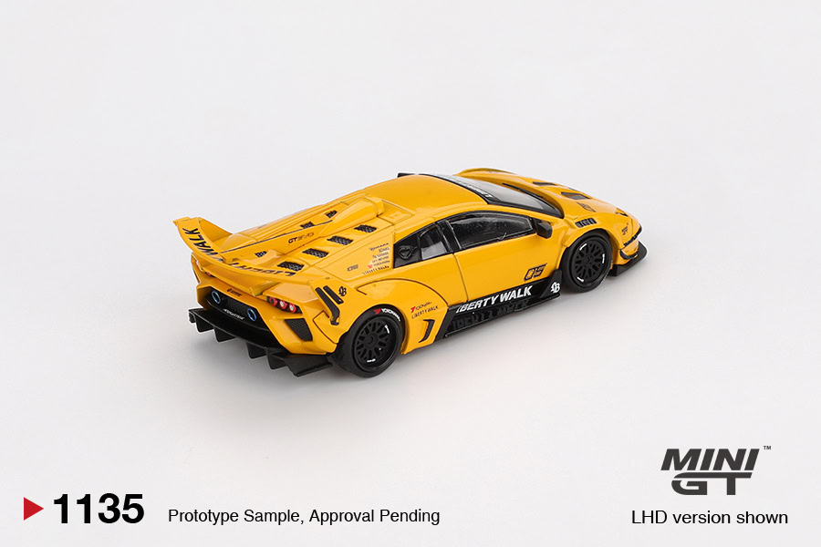 1:64 Lamborghini LB-Silhouette WORKS Murcielago GT Evo Yellow - obrazek 3