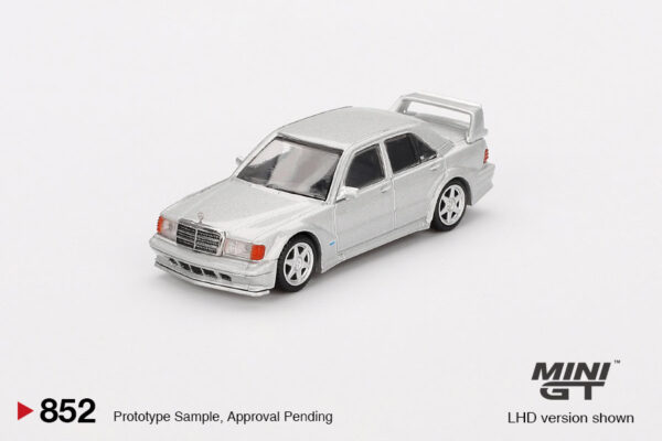 1:64 Mercedes-Benz 190 E 2.5-16 Evolution II Astral Silver