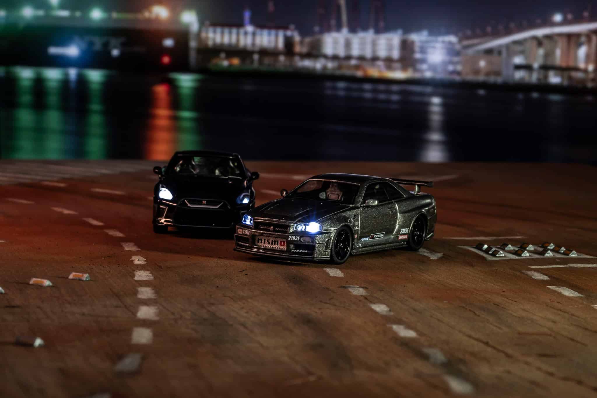 1:64 Nissan Skyline GT-R NISMO BNR34 CRS Version - led (bez podstawy bazowej!)! - obrazek 5