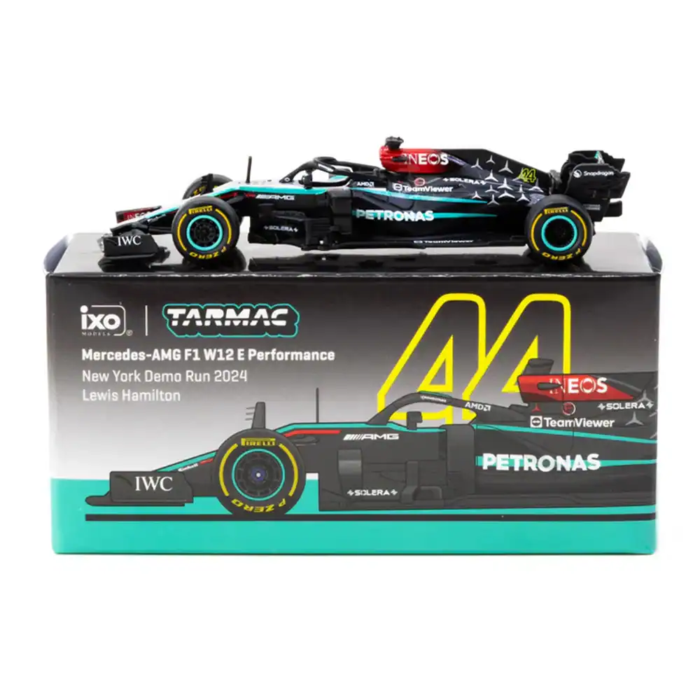 1:64 Mercedes-AMG F1 W12 E Performance New York Demo Run 2024 Lewis Hamilton - obrazek 4