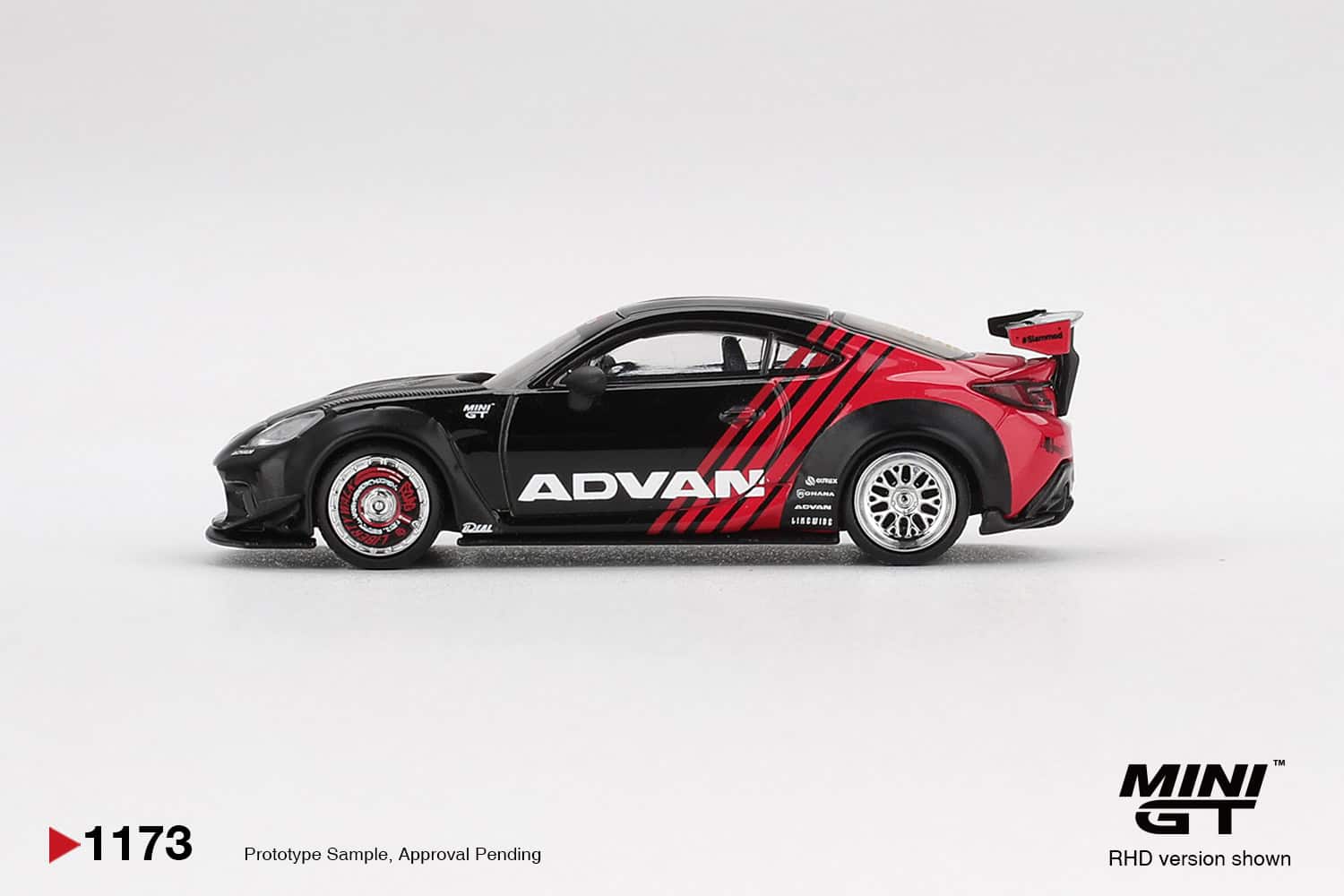 Mini64 diecast Toyota GR86 LB-Nation Advan model car.