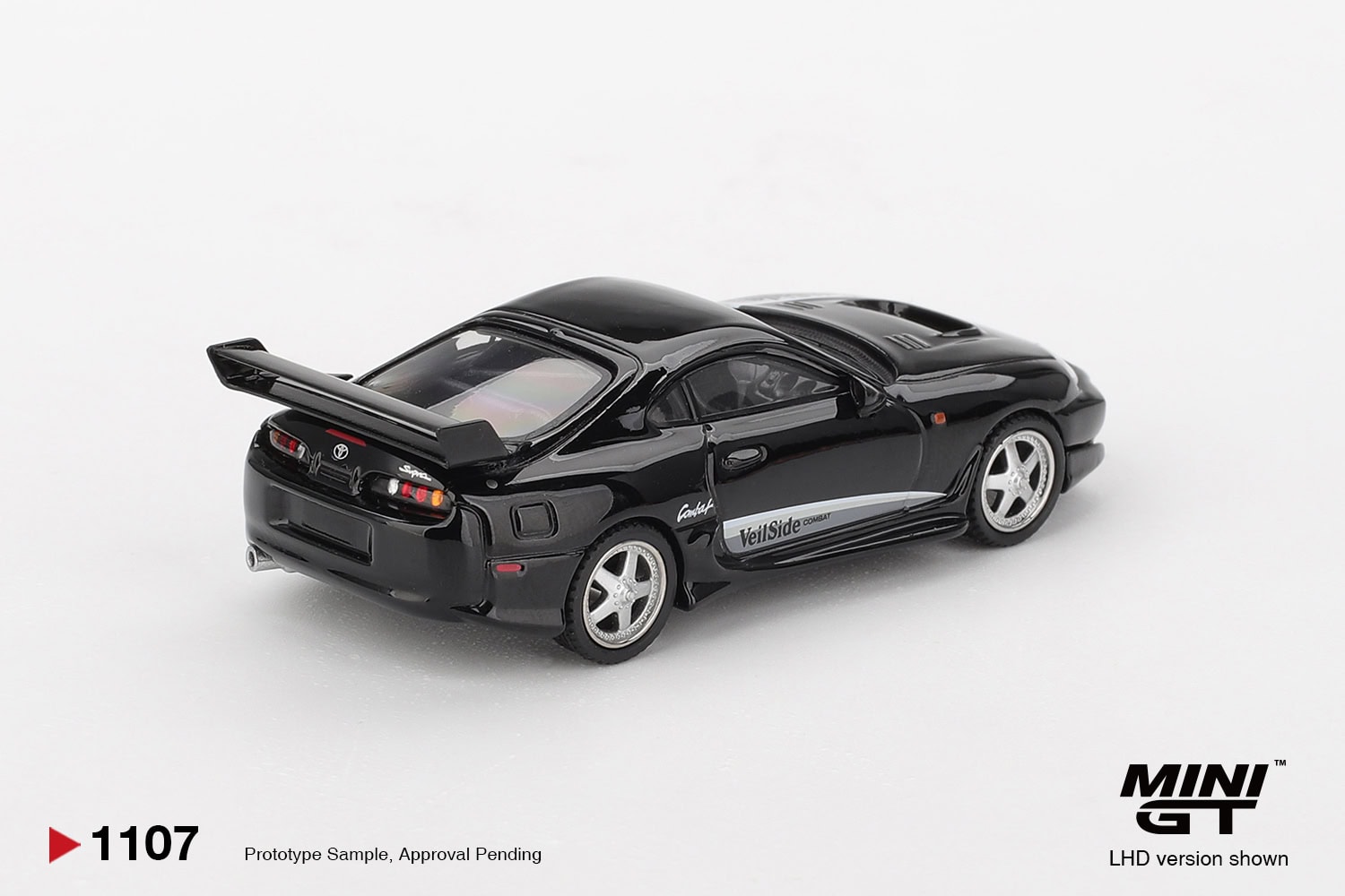 1:64 Toyota Supra VeilSide Combat V-II Black - obrazek 2