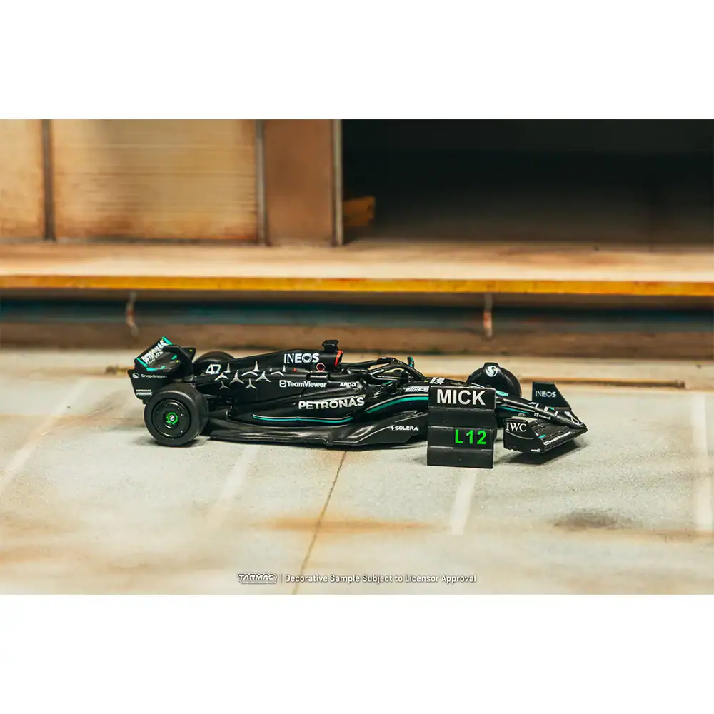 1:64 Mercedes-AMG F1 W14E Performance Spanish Grand Prix Tyre Testing 2023 Mick Schumacher - obrazek 2