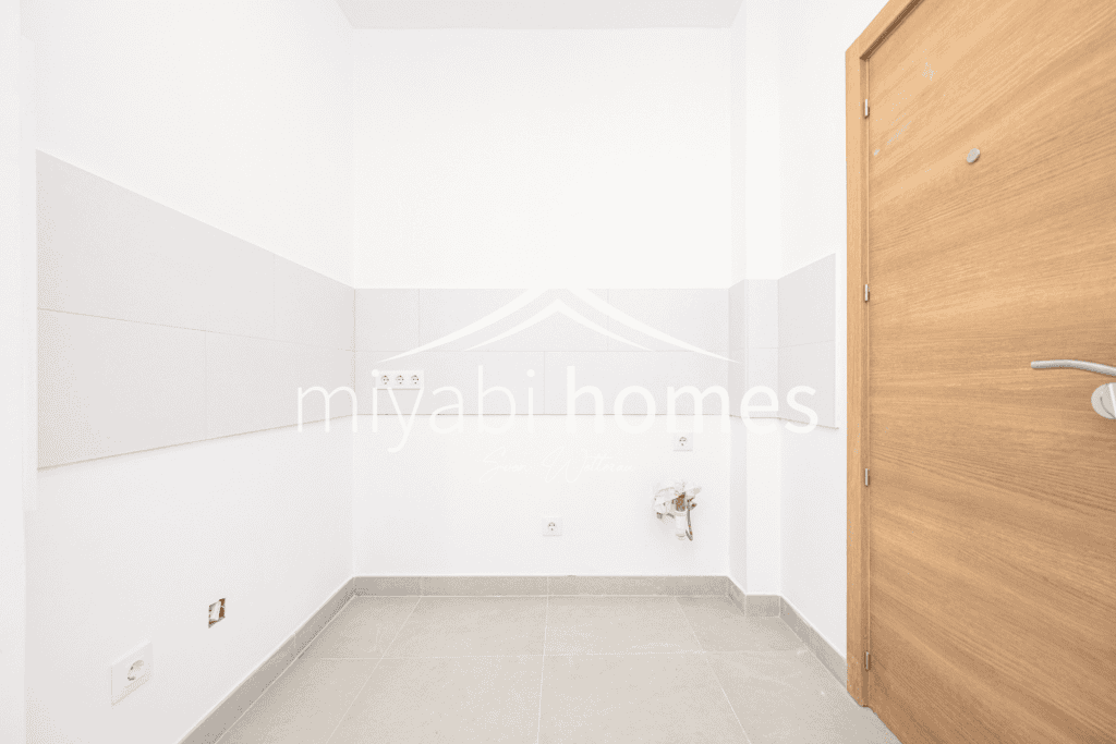 Estudio reformado a 20 metros de Las Canteras