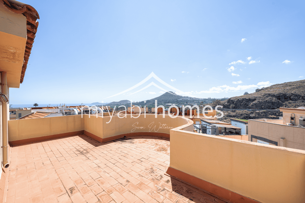 Chalet con piscina y vistas al mar en Cambalud, entre Arucas y Firgas