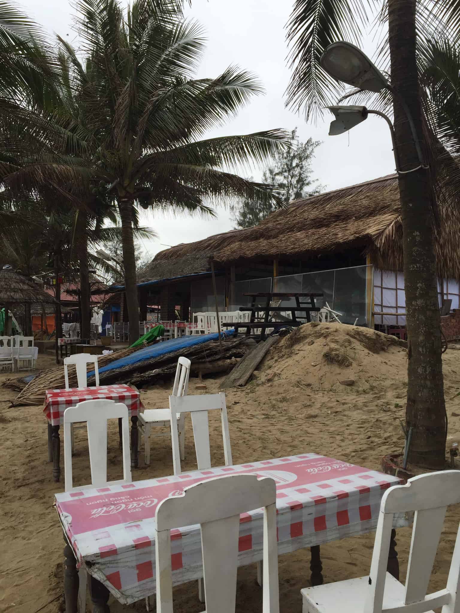 Den første lange travetur ved Hoi An Beach...