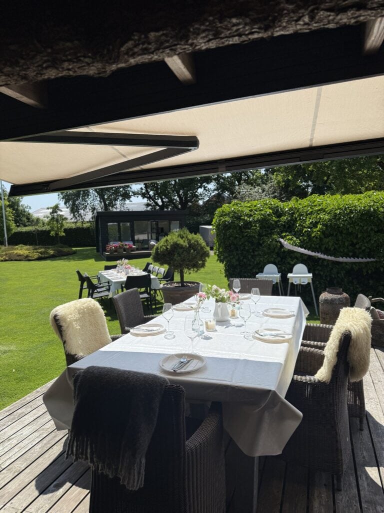 16 personer til Sommerfest 2025