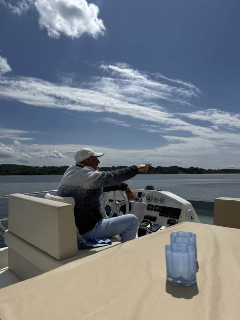 kaptajnen colina den vej sommer 2026