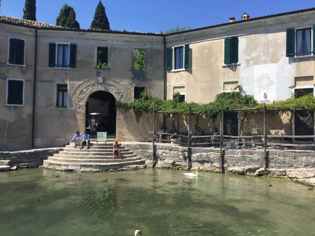 Frokost i Punta di San Vigilio - cool oplevelse