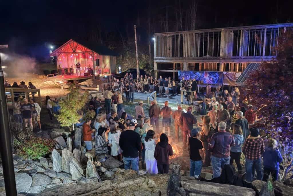 Live Music at Mountain Harbour