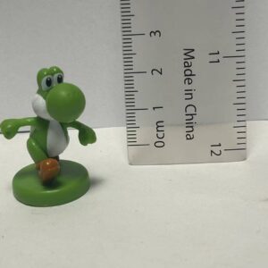 Nintendo Super Mario Mini Figure Board Game Replacement Piece CakYoshi Arms Spread-Loose