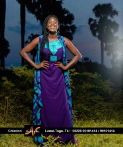 Ensemble robe longue tunique violette brodée et cap batik – Image 3