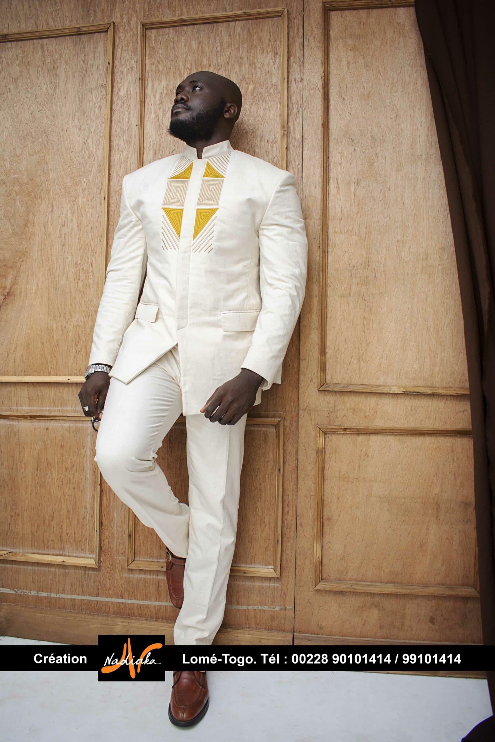 Ensemble costume coton écru brodé