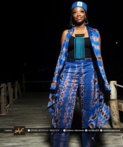 Ensemble pantalon palazzo et gilet cape long, tissu tie and dye bleu et noir
