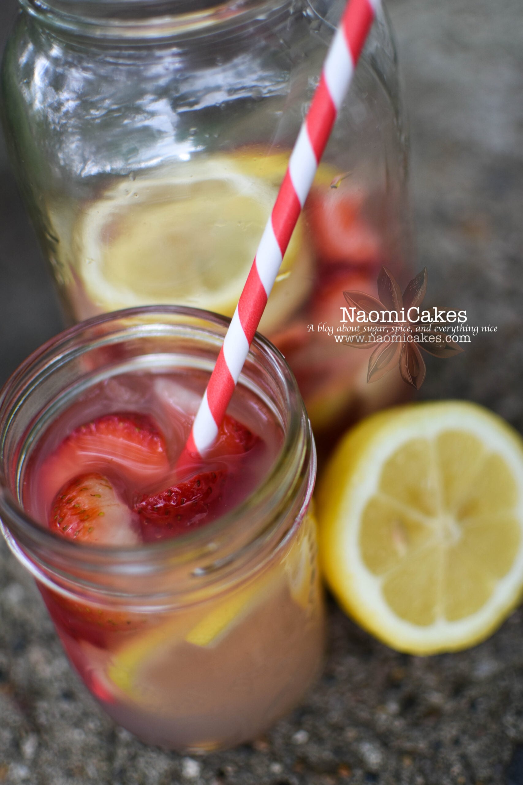 Easy Homemade One-Step Strawberry Lemonade [Recipe]