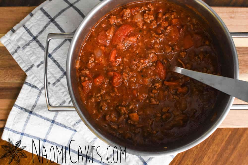 Easy Sugar-Free Tomato Meat Sauce for Pasta [Recipe]