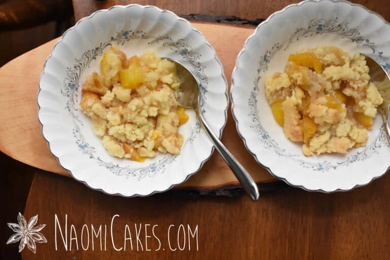 Easy 5-Ingredient Peach Cobbler Without a Cake Mix [Recipe]