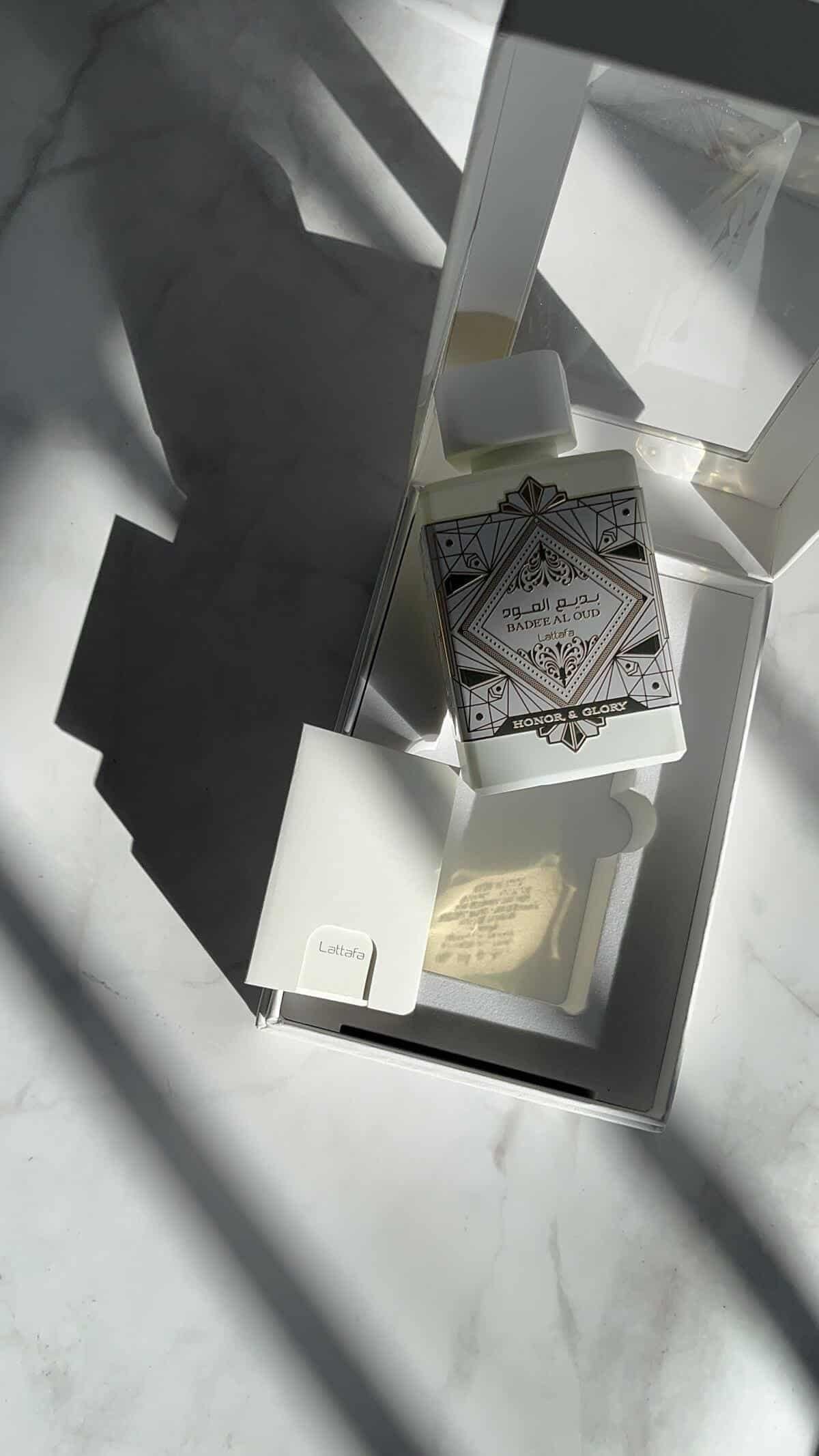 Lattafa Badee AL Oud Honor & Glory EDP