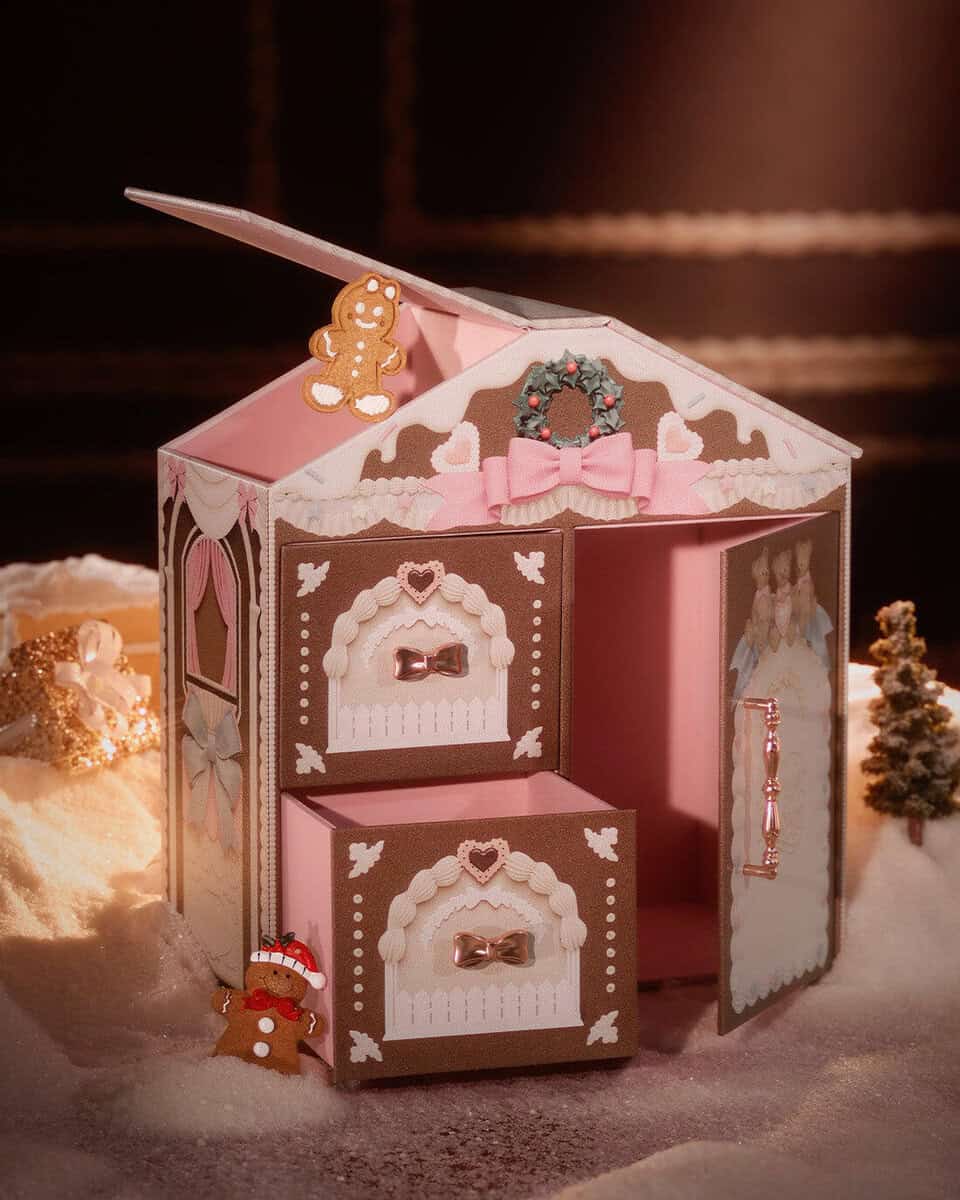 Flower Knows Dreamland Advent Calendar 2026 house opened up to show the pink drawers inside