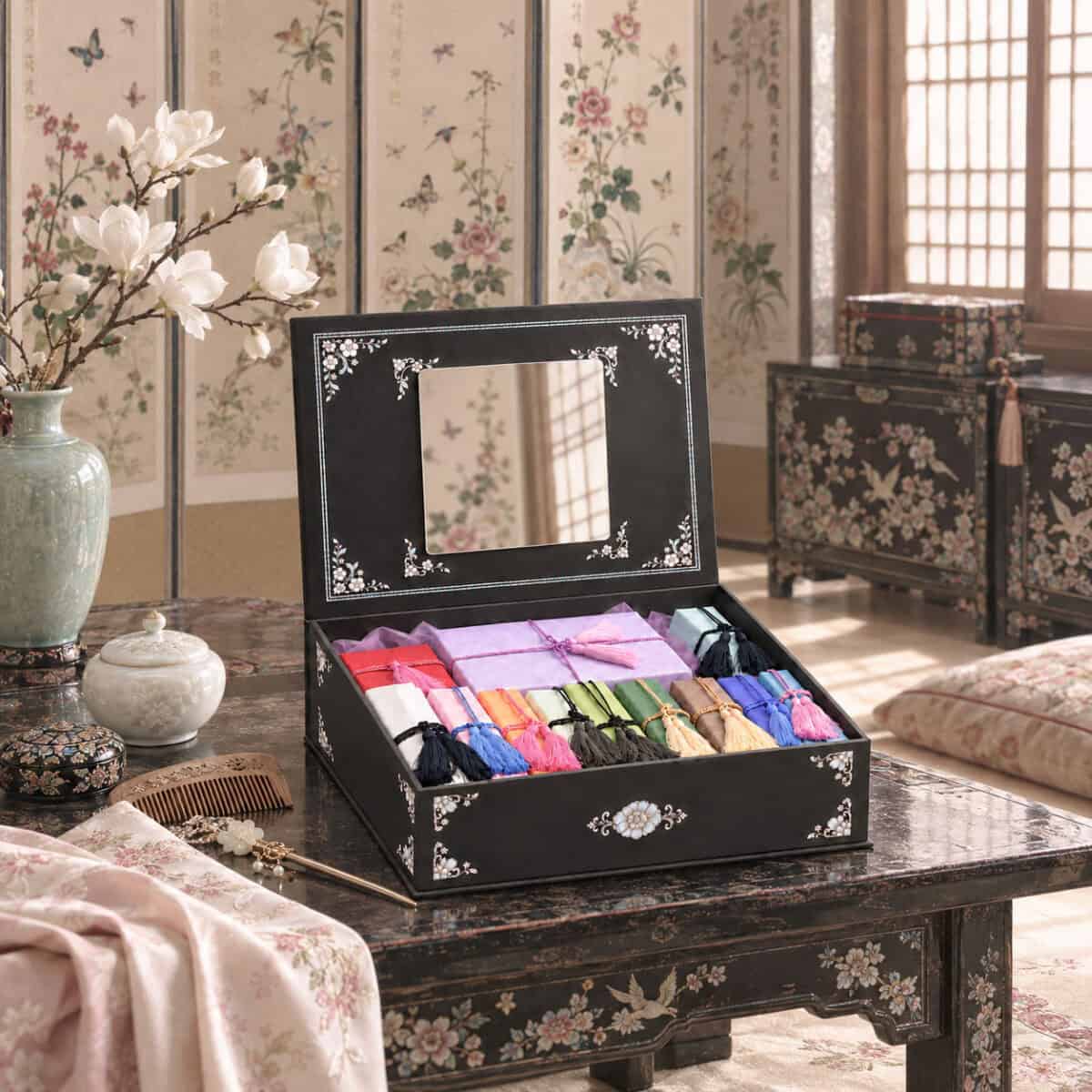 SkinSeoul Advent Calendar 2026, The Joseon Cabinet, open with 12 products inside
