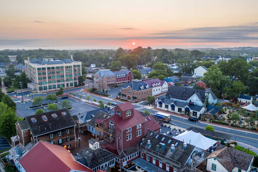 Historic streetscape in Leesburg, Virginia