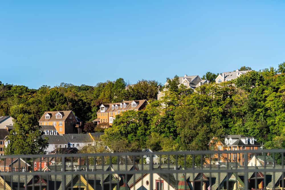 Hillside homes in the Woodbridge area