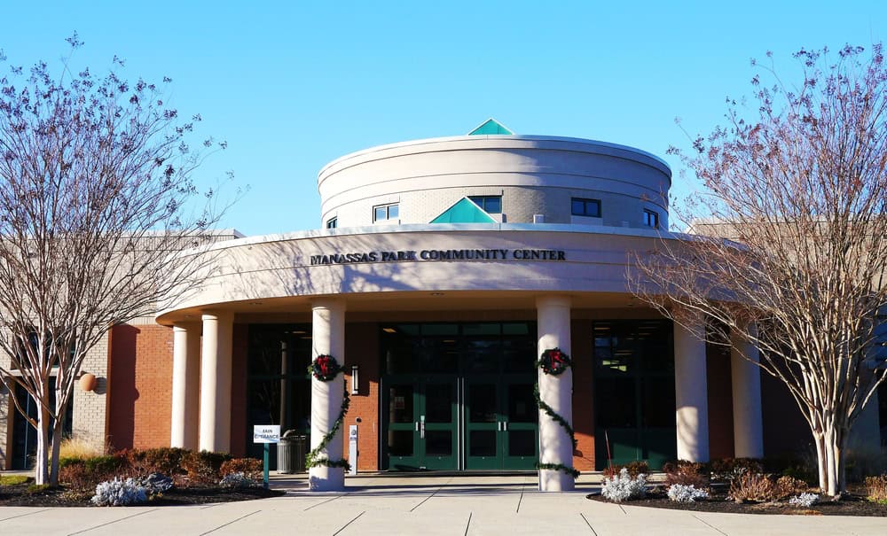 Curved entrance and columns at the Manassas Park Community Center.