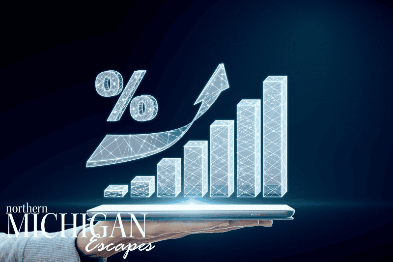 Digital growth graph with percentage and arrow, representing business success.
