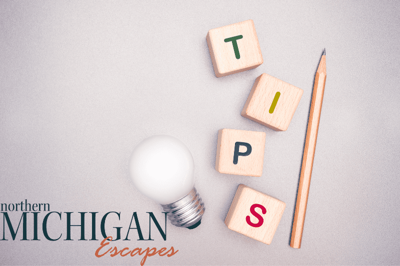 picture of a tips sign