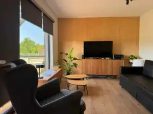 Barázdabillegető exkluzív apartman nappali Tisza-tó