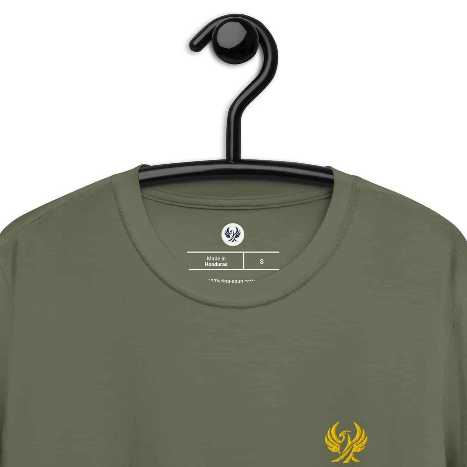 T-shirt Vert sauge brodé or, modèle Signature OLMO lux, élégant et confortable.