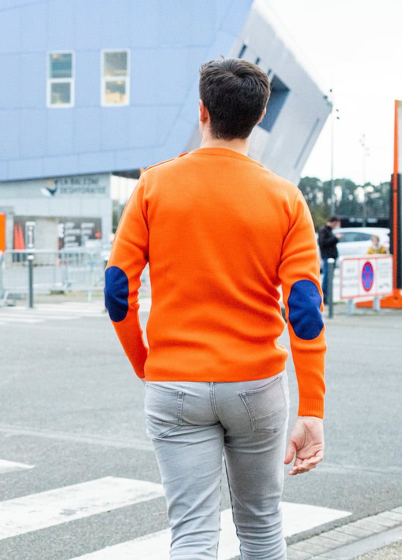 MAX – Homme – Pull Marin Made in France - Orange et Coudes Bleus – Image 2