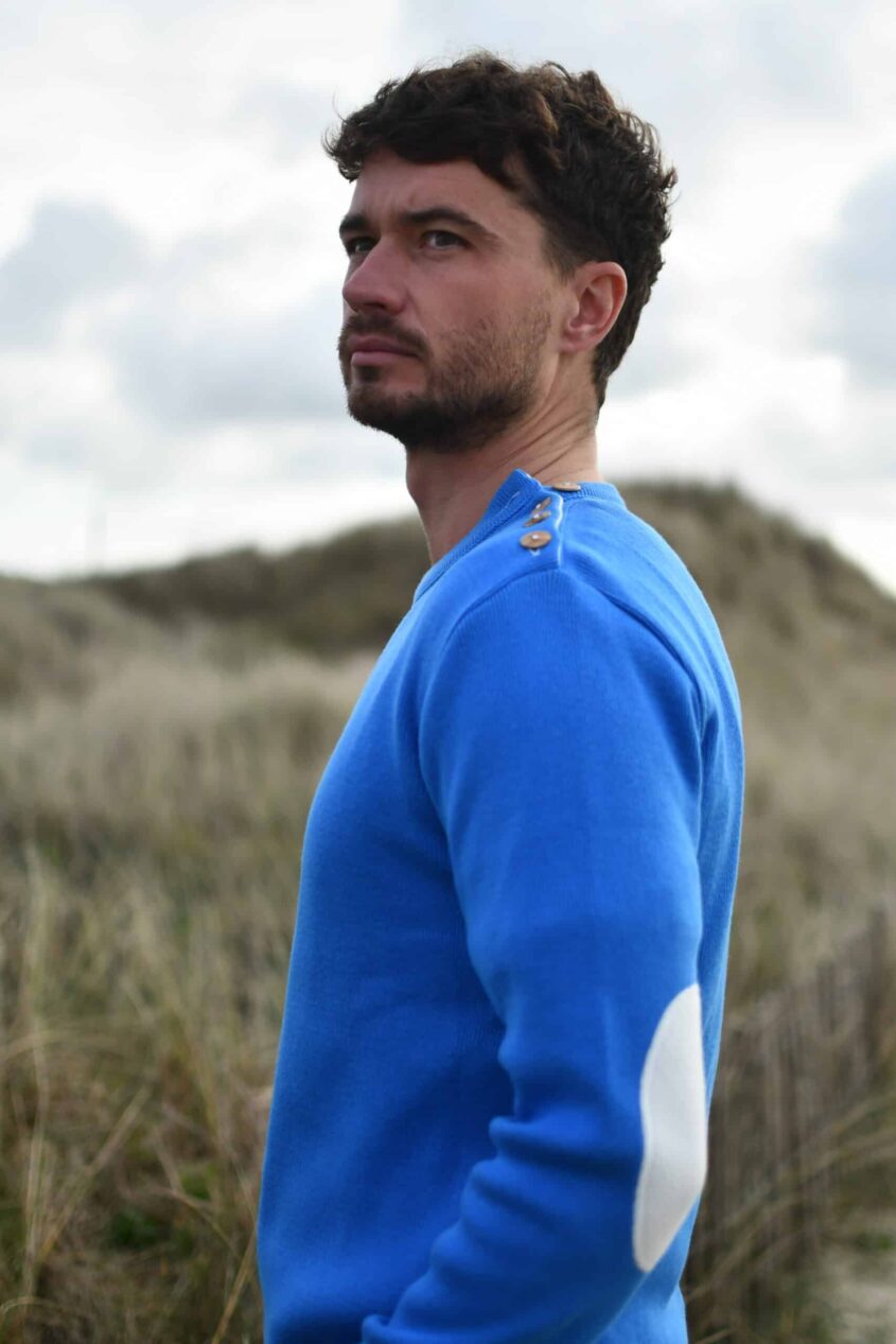 Pull marin homme bleu – SEOUL – Fabriqué en France – Coudes blancs – Image 2