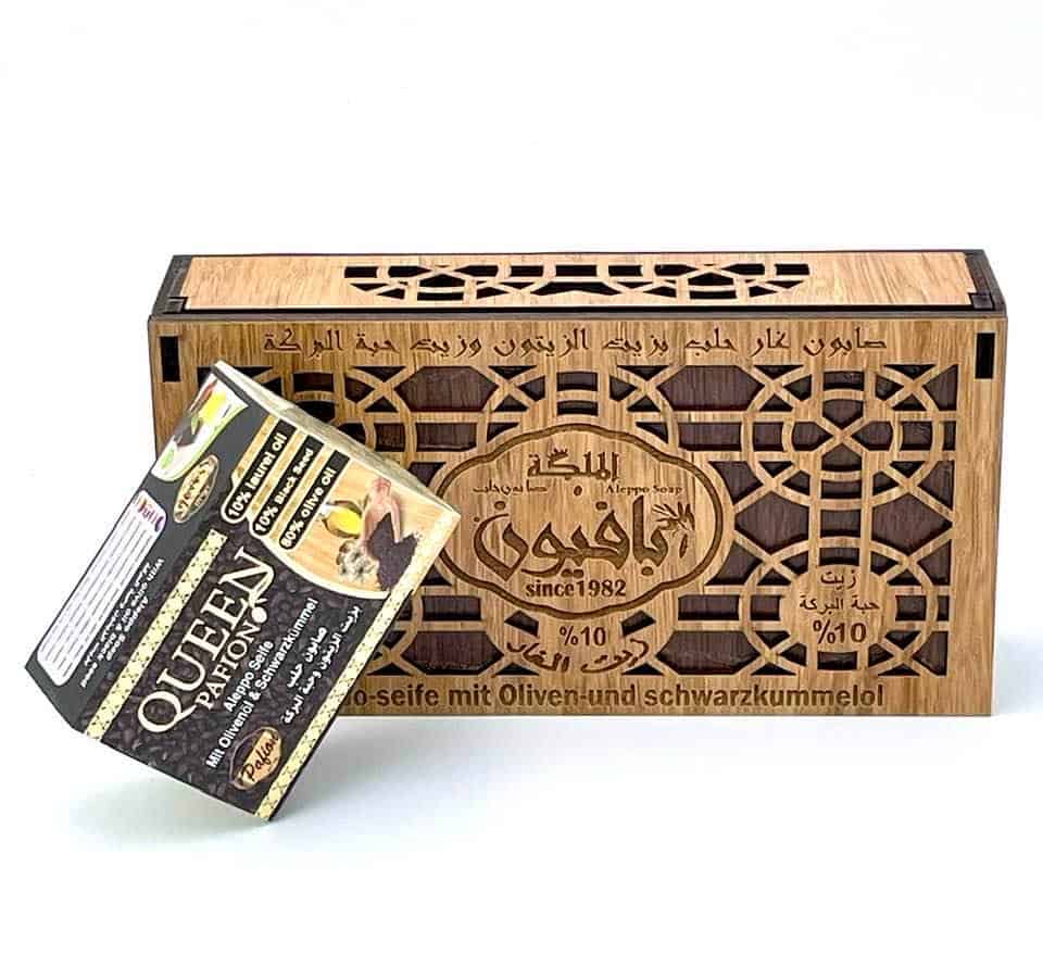 Angebot: 3 Alepposeifen in Holz-Geschenkbox - 80% Olivenöl, 10% Schwarzkümmelöl, 10% Lorbeeröl