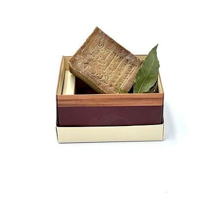 Yazan Sabouni Alepposeife Premium 6 Jahre Reifezeit 70% Olivenöl/30% Lorbeeröl, Geschenkbox,  200g (5,45€/100g) – Bild 3
