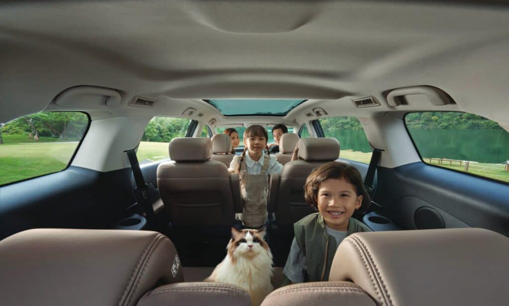Bagian Dalam Luas BYD M6