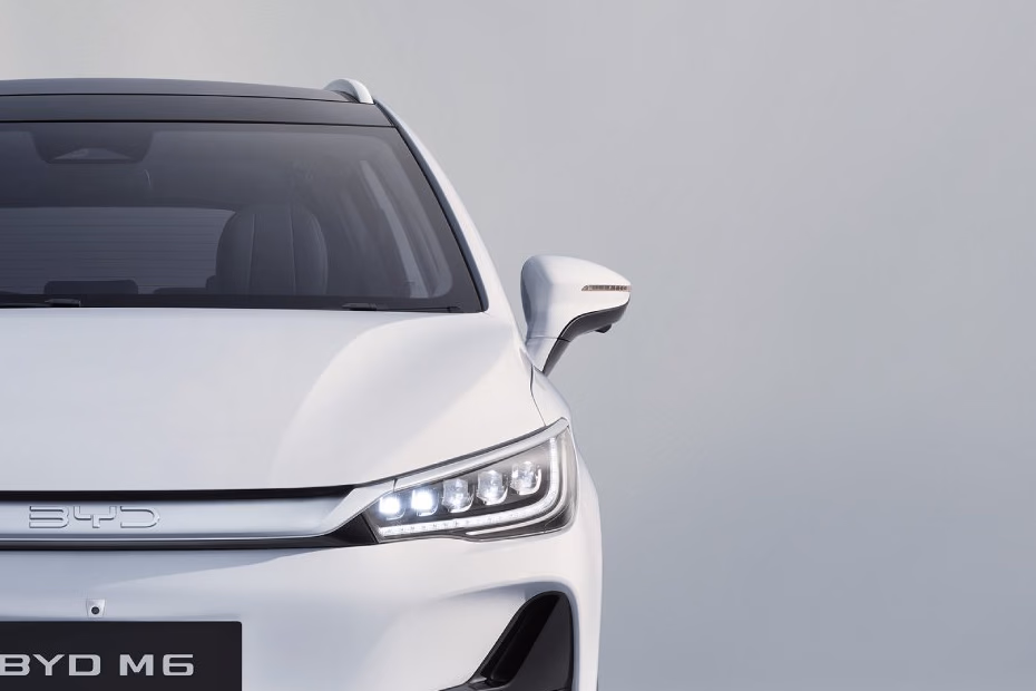 Driver Side Mirror Front Angle BYD M6
