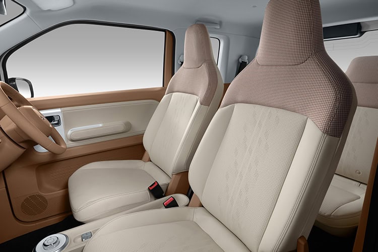 interior-trim new air ev