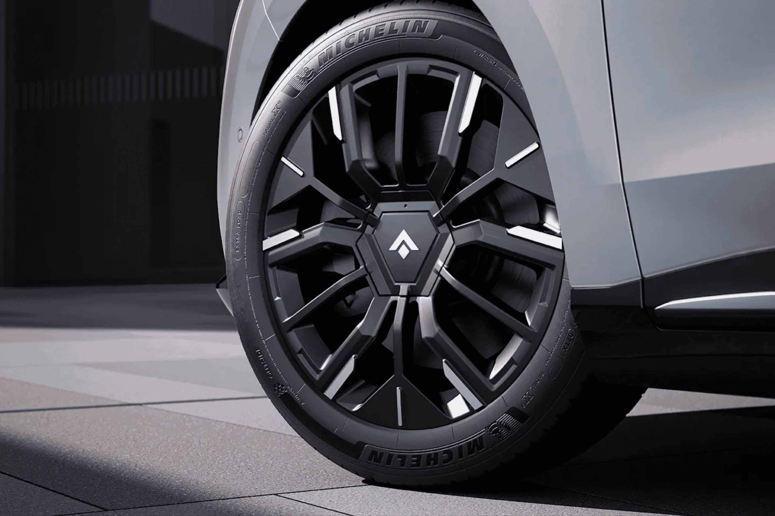 Alloy Wheel Sporty Design