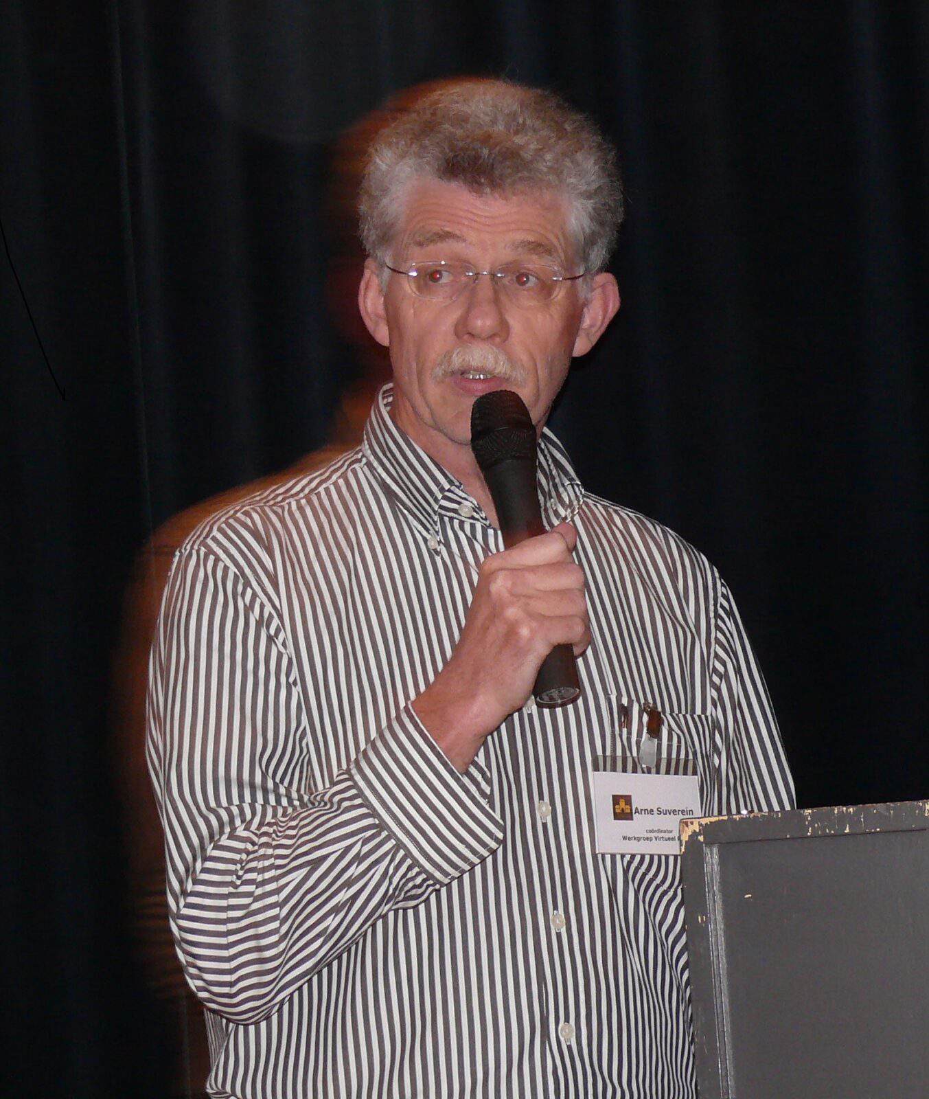 Arne Suverein