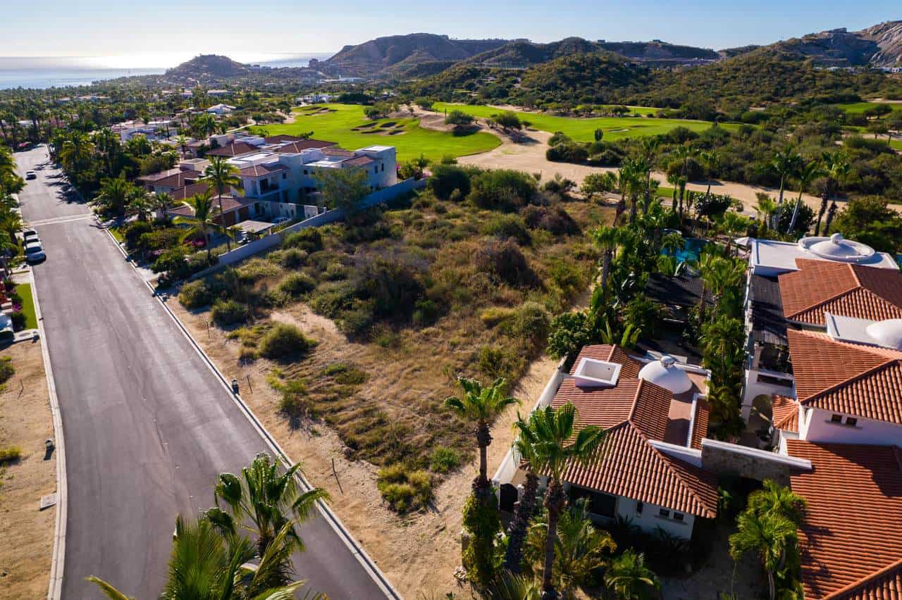 Palmilla Oceanview Villa Showcasing Stunning Coastal Scenery And Elegant Architecture.