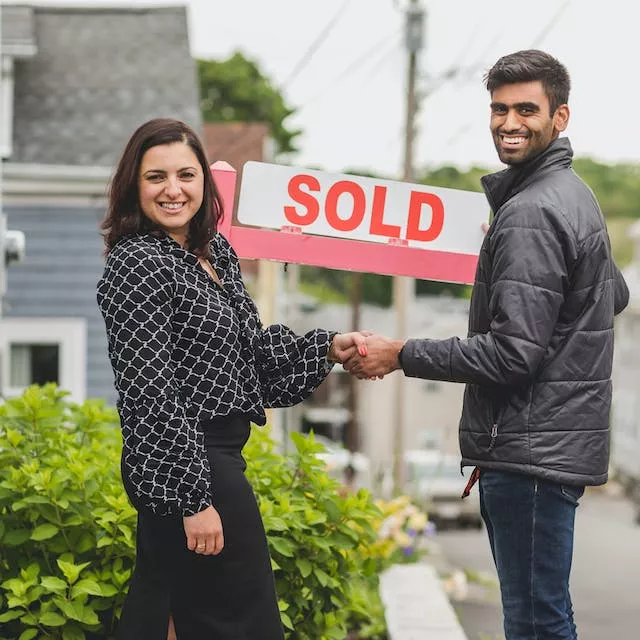 Home Seller Shaking Hands - they sold their Portland house to PDX Renovations - no repairs and no fees