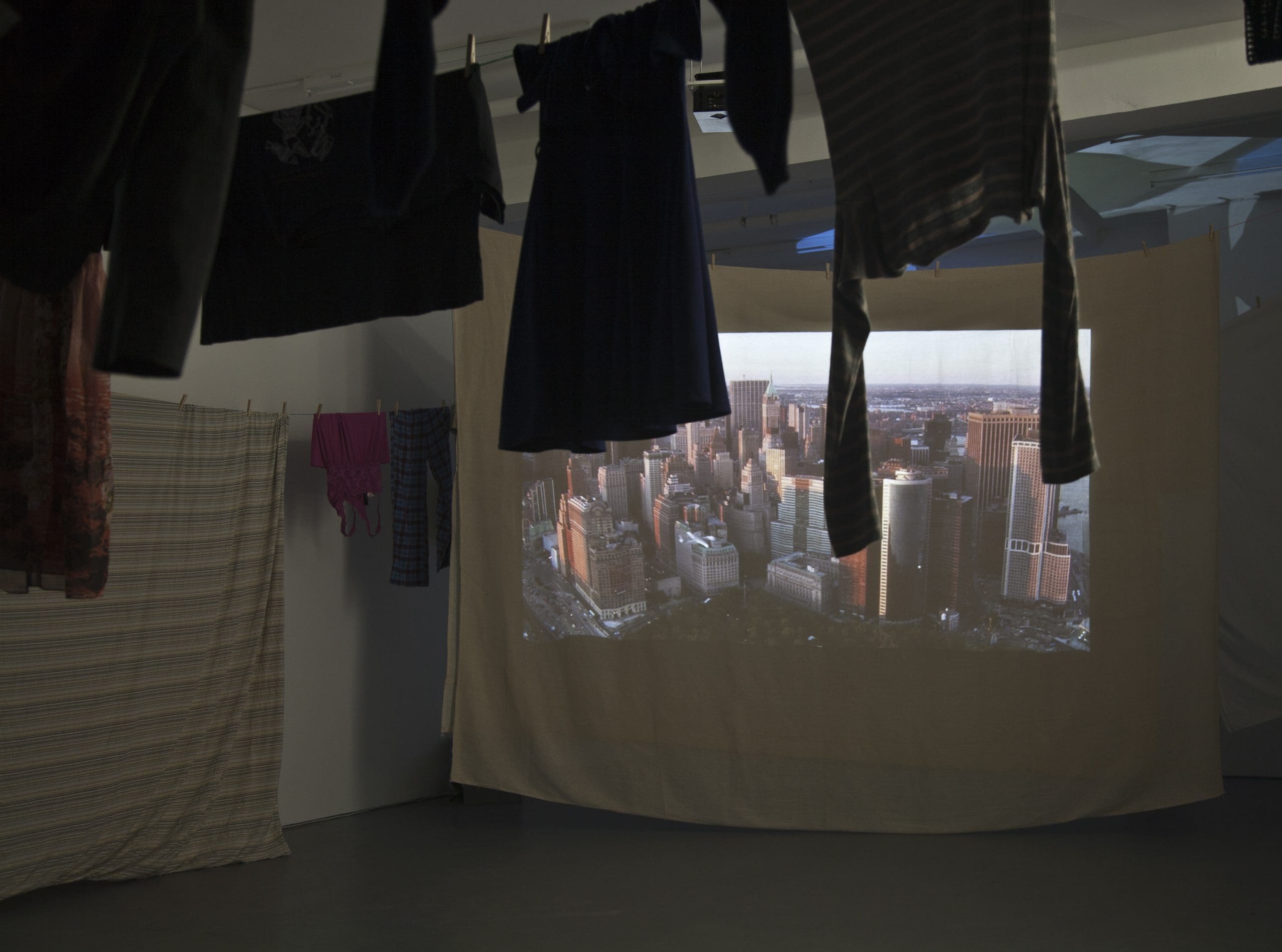 Geroge Barber
The Freestone Drone 1 February - 23 March 2013 waterside contemporary
http://waterside-contemporary.com
info@waterside-contemporary.com 2 Clunbury Str
London N1 6TT
+442034170159