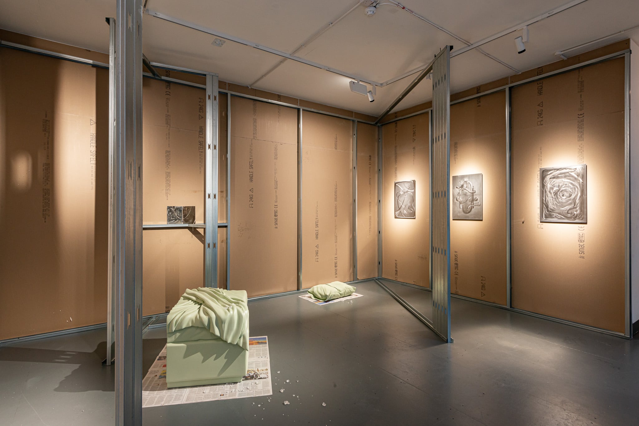 things fall apart; the centre cannot hold at Tabula Rasa ★★★★☆