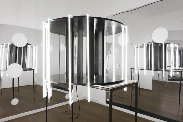 Cullinan Richards, Retrospective at Alma Pearl ★★★★☆