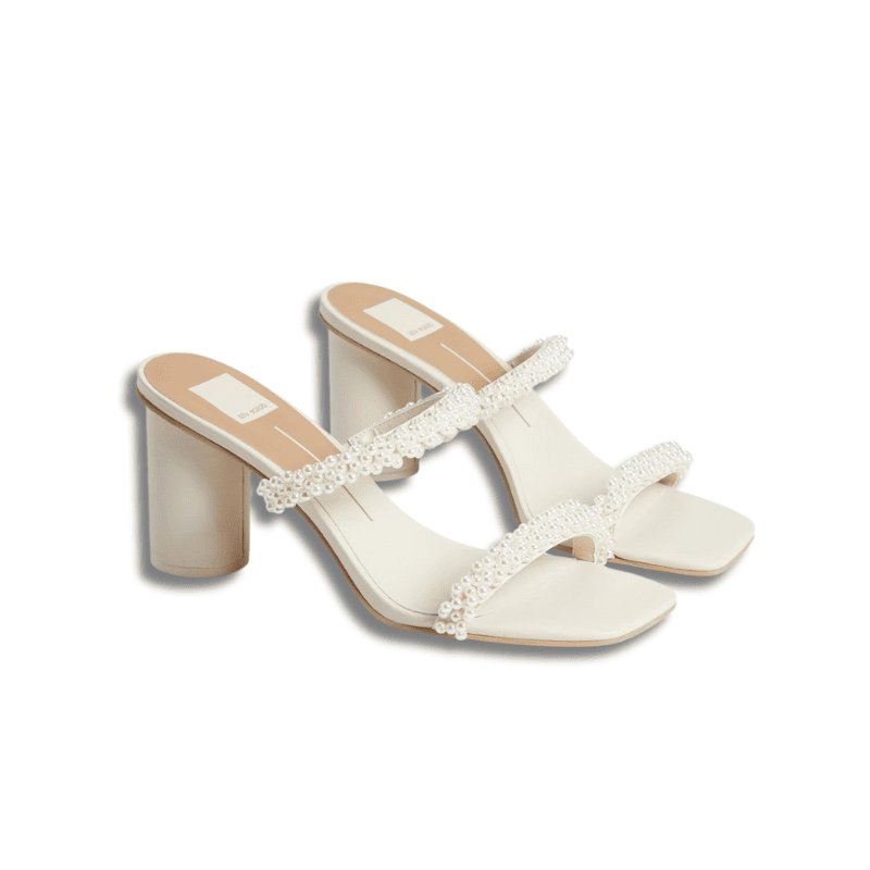 Super chic and sleek Noel Heels